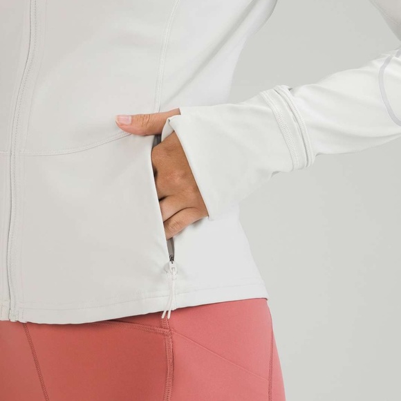 Lululemon Nulux Reflective Running Jacket Vapor - Size 12 - Picture 3 of 5